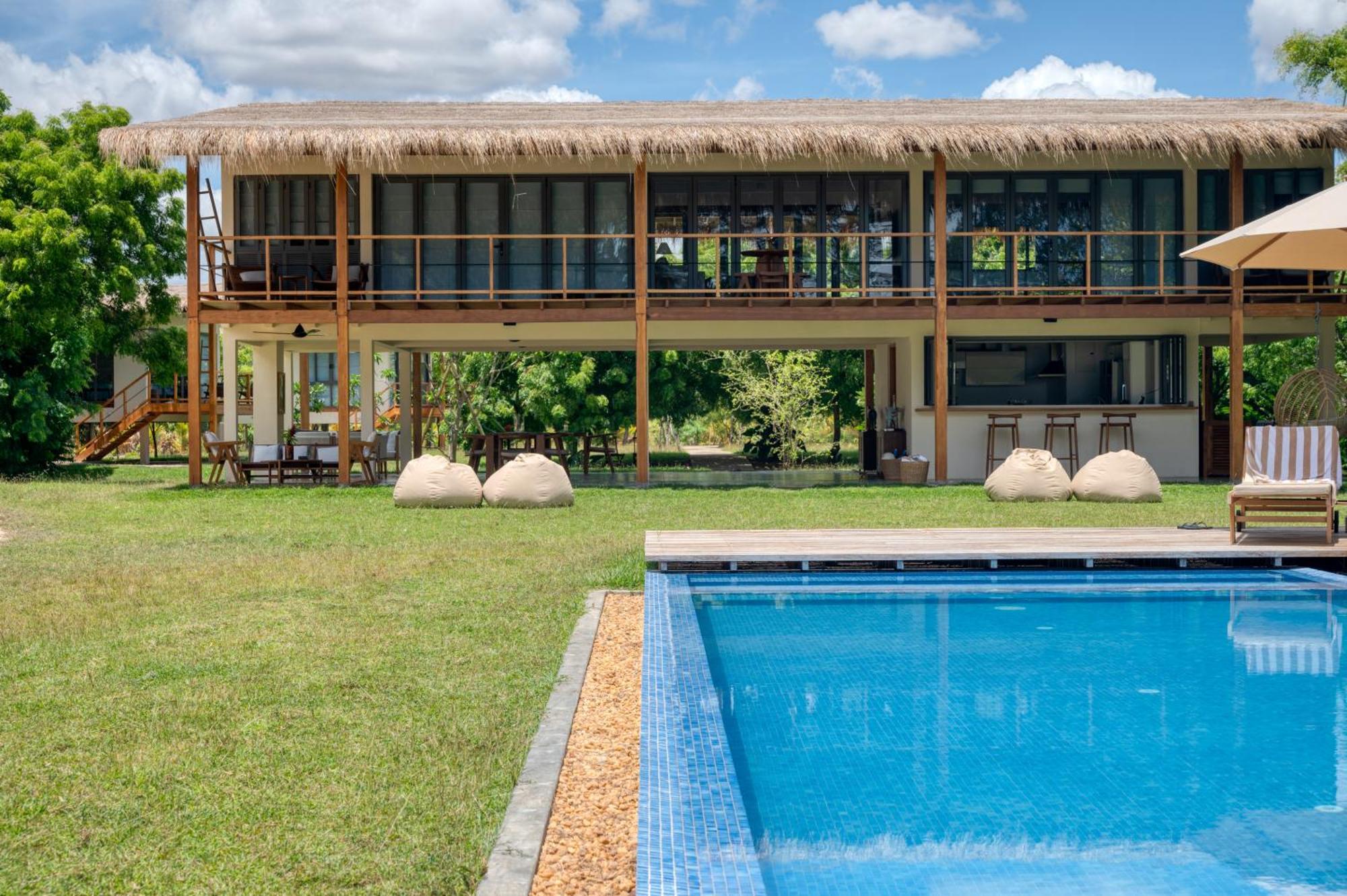 Niketh Villa Komari Arugambay Экстерьер фото